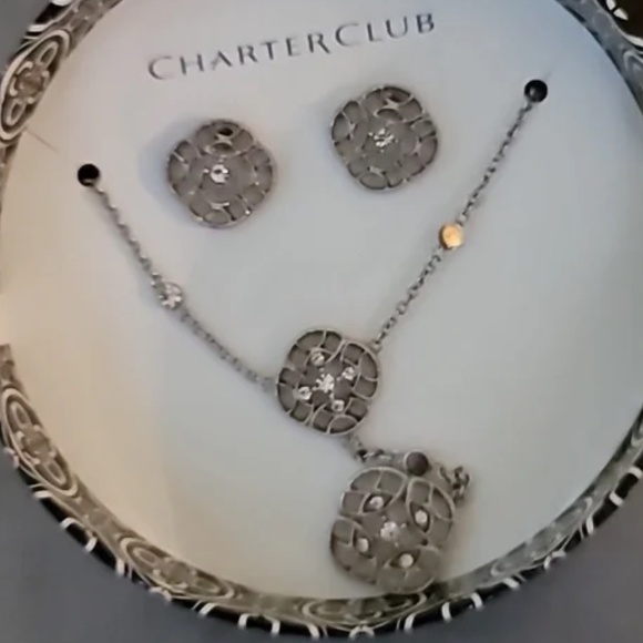 Charter Club Earrings and Pendant Set in Filigree Silvertone NIB - Picture 2 of 6